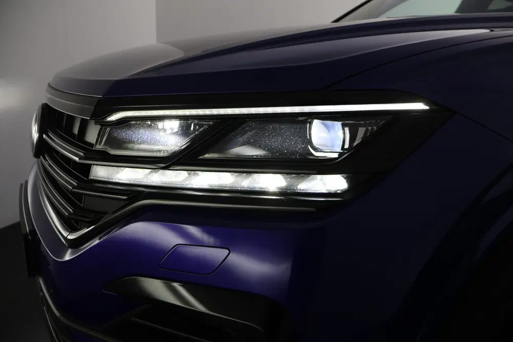 Volkswagen Touareg 3.0 eHybrid R 4MOTION 462PK PANO uit 2021, foto 14
