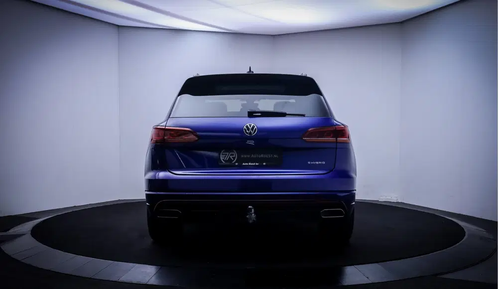 Volkswagen Touareg 3.0 eHybrid R 4MOTION 462PK PANO uit 2021, foto 6