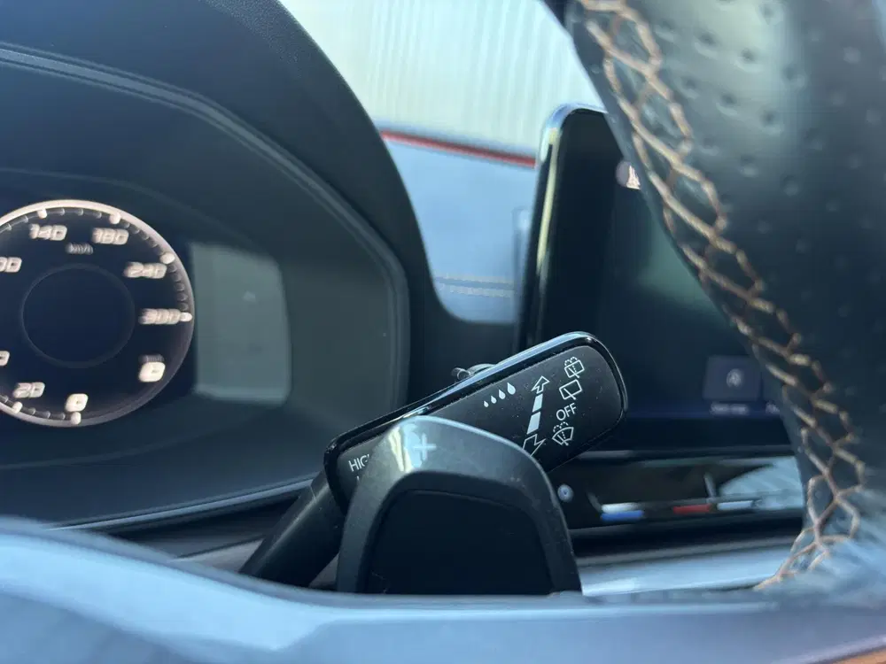 Cupra Formentor 1.4 e-Hybrid Business soh 91% Stoel uit 2023, foto 10