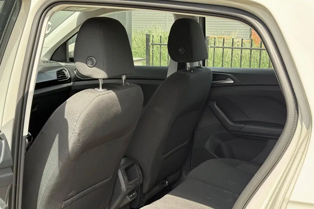 Volkswagen T-Cross 1.0 TSI Life 110pk uit 2023, foto 7