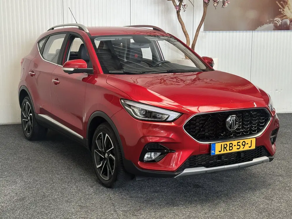 MG ZS 1.5 106 PK LEDER CRUISE CONTROL NAVIGATIE uit 2023, foto 2