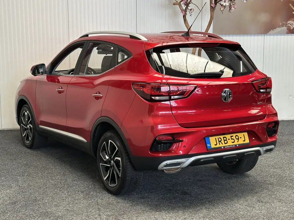 MG ZS 1.5 106 PK LEDER CRUISE CONTROL NAVIGATIE uit 2023, foto 6