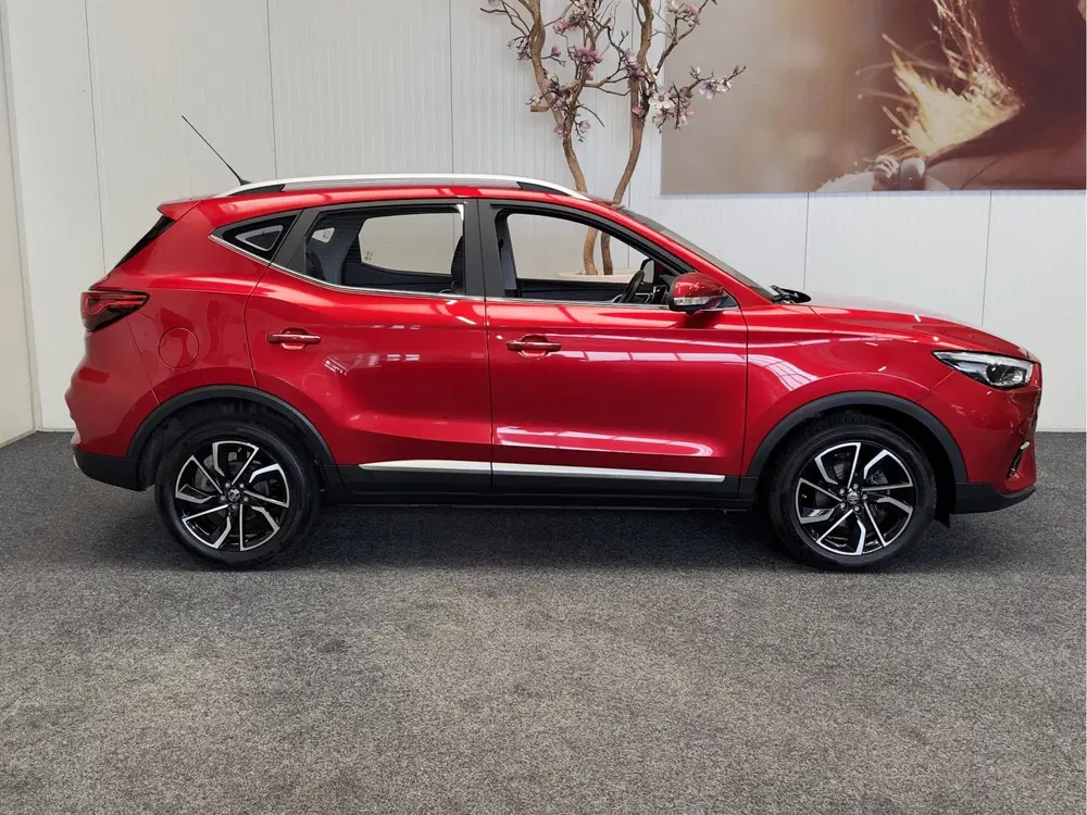 MG ZS 1.5 106 PK LEDER CRUISE CONTROL NAVIGATIE uit 2023, foto 9