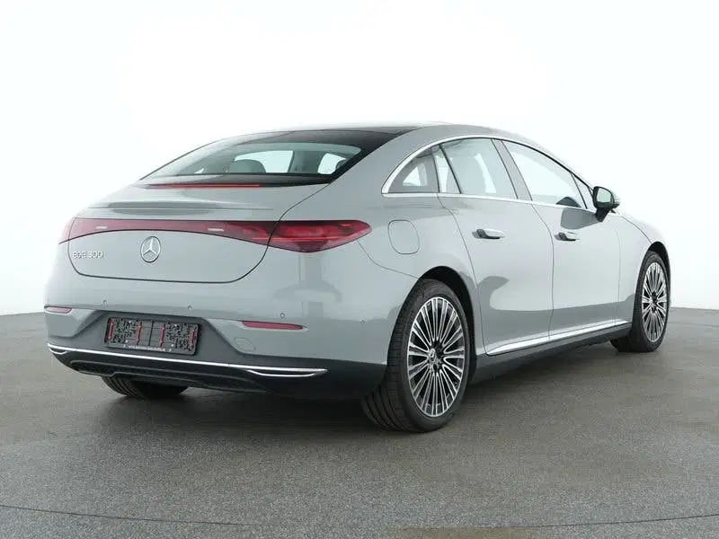 Mercedes-Benz EQE 300 Electric Art 90 kWh uit 2025, foto 2