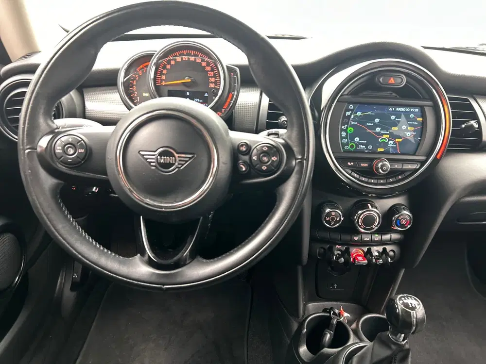 Mini Cooper 1.5 Cooper uit 2019, foto 11