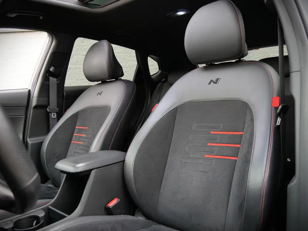 Hyundai KONA HYBRID N-LINE SKY uit 2024, foto 5