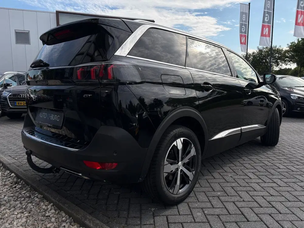 Peugeot 5008 1.2 PureTech GT 7P uit 2023, foto 10