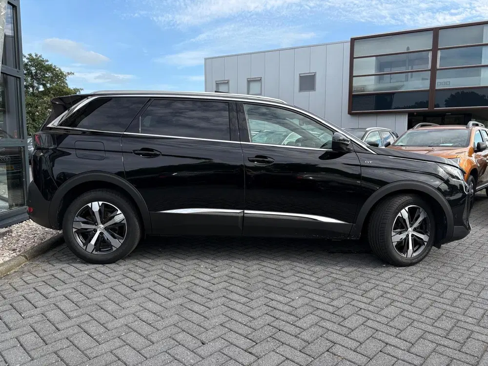 Peugeot 5008 1.2 PureTech GT 7P uit 2023, foto 11