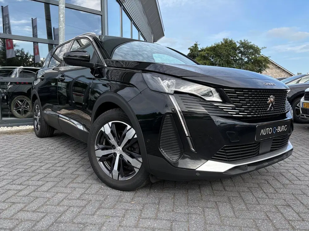 Peugeot 5008 1.2 PureTech GT 7P uit 2023, foto 13