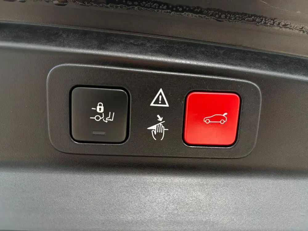 Peugeot 5008 1.2 PureTech GT 7P uit 2023, foto 9