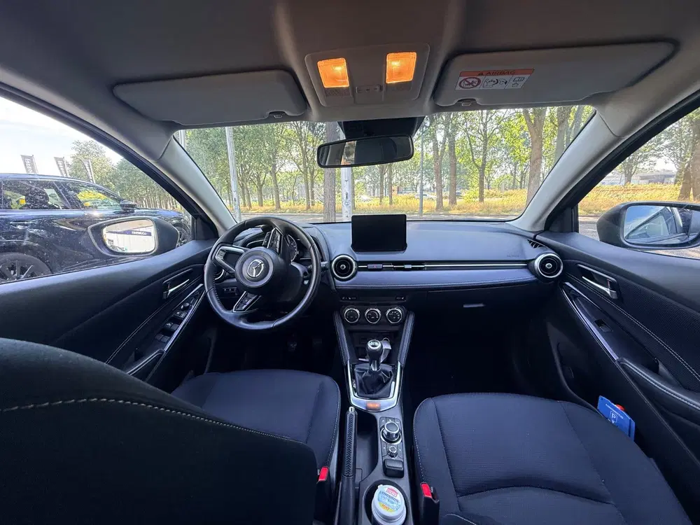 Mazda 2 1.5 Skyactiv-G Luxury Climate contr. uit 2023, foto 9