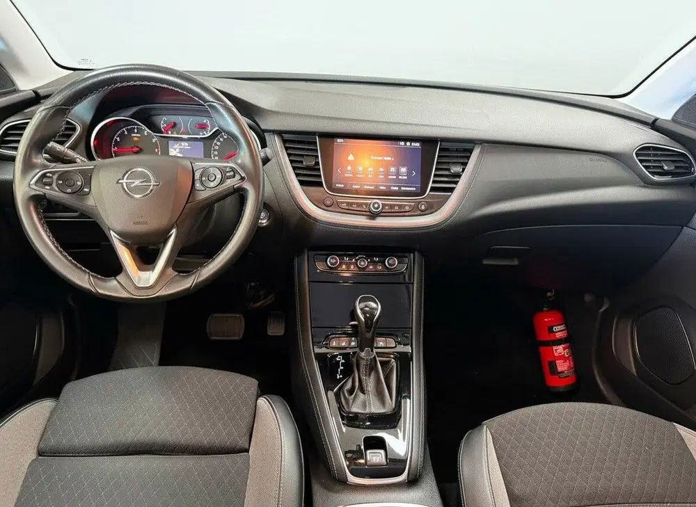 Opel Grandland 1.2 Turbo Innovation uit 2019, foto 13