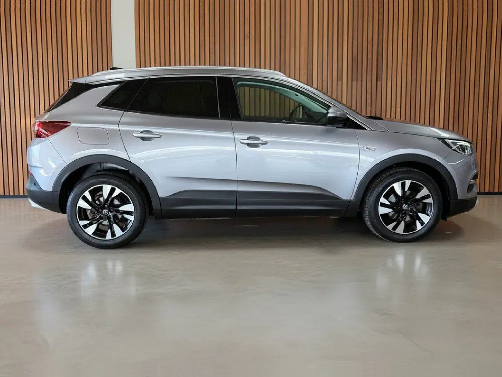 Opel Grandland 1.2 Turbo Innovation uit 2019, foto 5