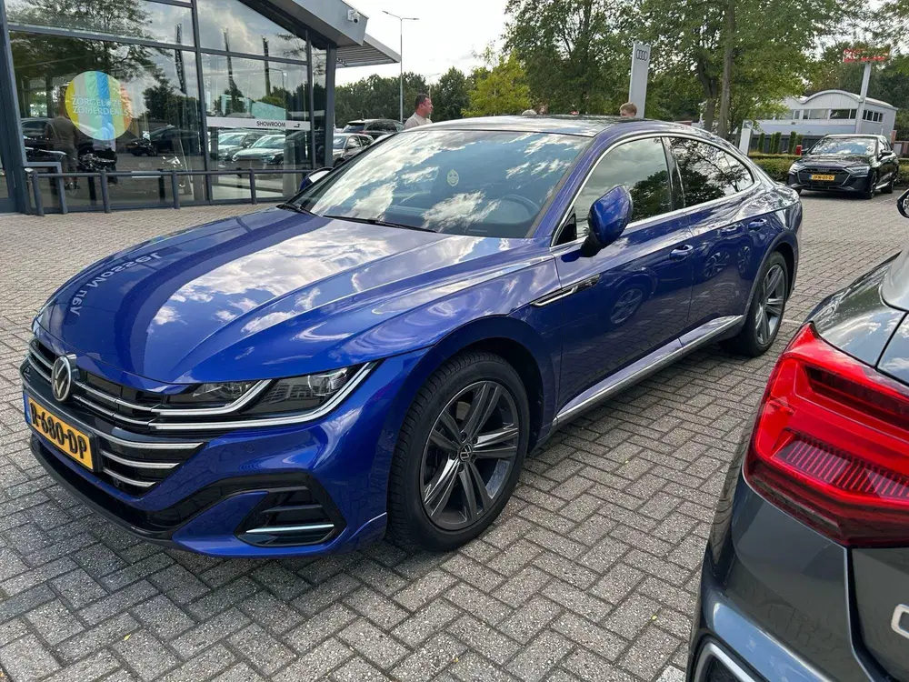 Volkswagen Arteon 1.4 TSI eHybrid R-Line Business+ uit 2021, foto 3