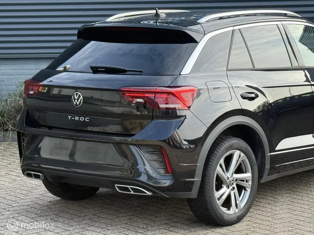 Volkswagen T-Roc 1.5 TSI 3x R-Line uit 2022, foto 10