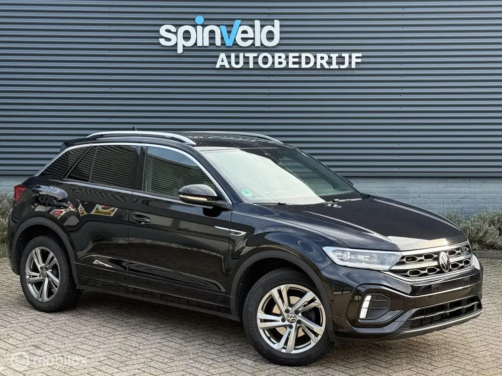 Volkswagen T-Roc 1.5 TSI 3x R-Line uit 2022, foto 5