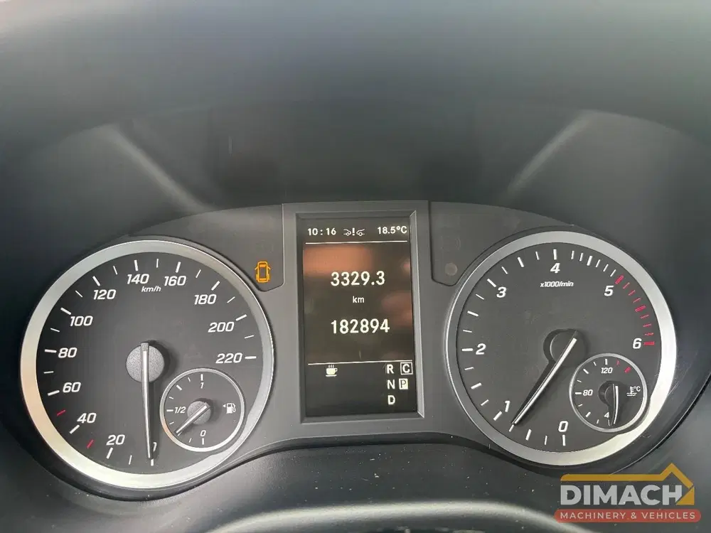Mercedes-Benz Vito CDI L2H1 uit 2022, foto 11