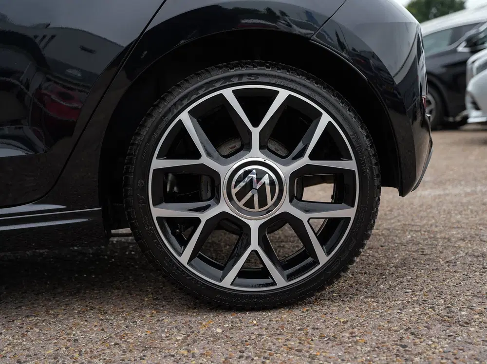 Volkswagen up! 1.0 TSI GTI 116PK uit 2021, foto 12