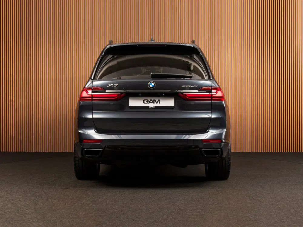 BMW X7 xDrive40i SKYLOUNGE uit 2019, foto 4