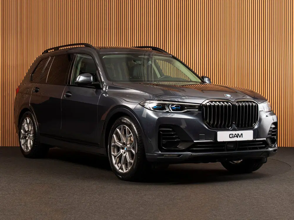BMW X7 xDrive40i SKYLOUNGE uit 2019, foto 7