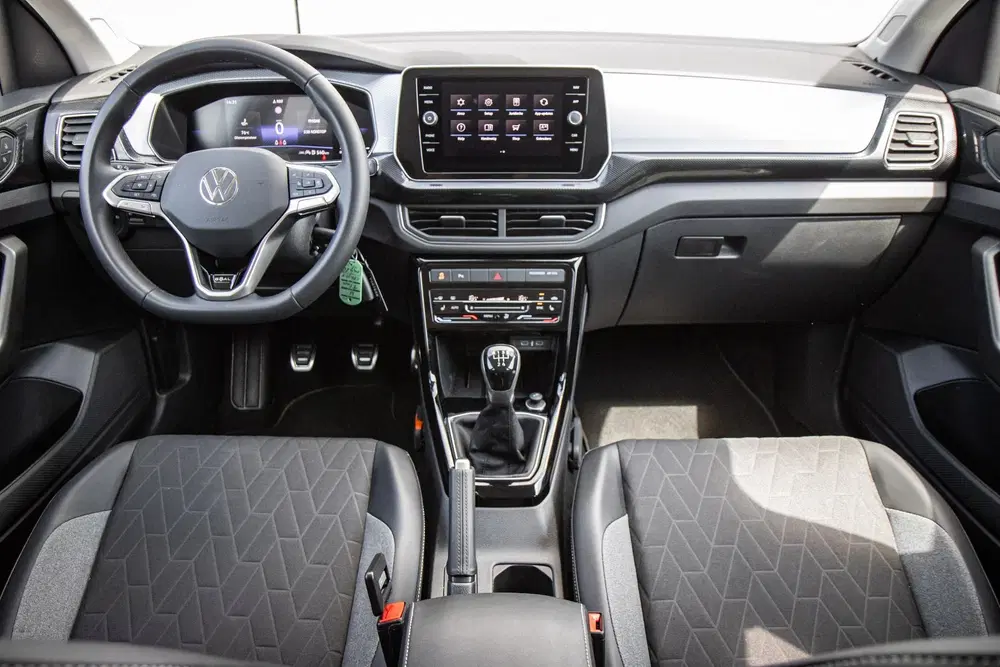 Volkswagen T-Cross 1.0 TSI 95pk Life Edition uit 2025, foto 5