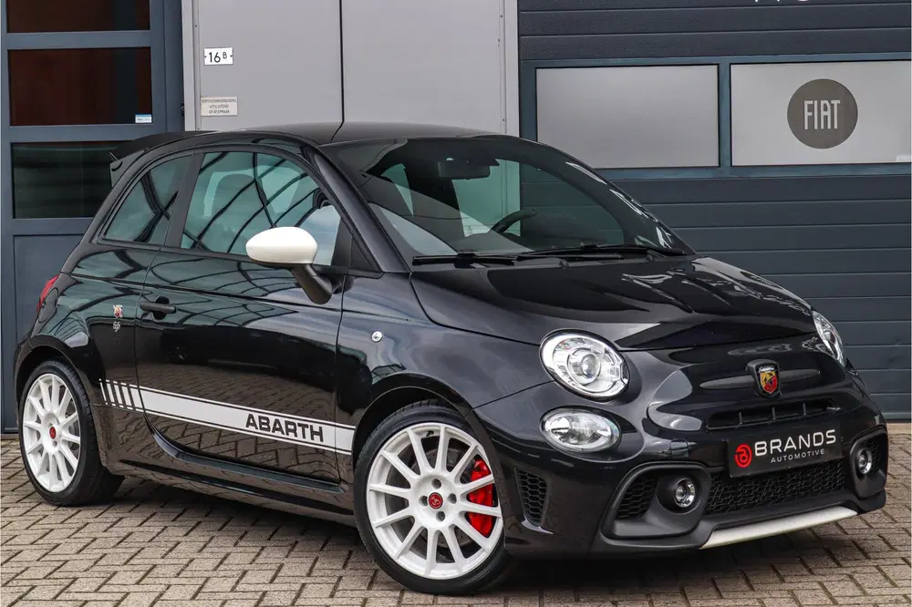 Abarth 695 1.4 T-Jet Esseesse Zeer uniek 1 van de 695 uit 2022, foto 3
