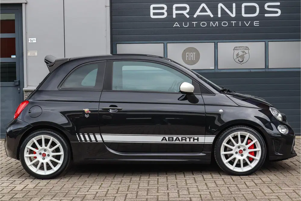 Abarth 695 1.4 T-Jet Esseesse Zeer uniek 1 van de 695 uit 2022, foto 7