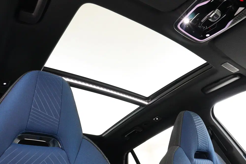 Lynk & Co 01 1.5 PHEV -PANO.DAK uit 2023, foto 10