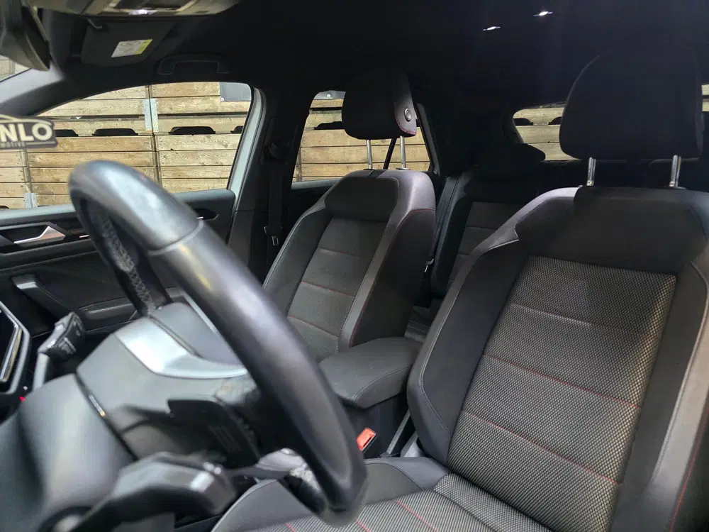 Volkswagen T-Roc 1.5 TSI Sport Navi VCP Clima Cruise Camera uit 2020, foto 6
