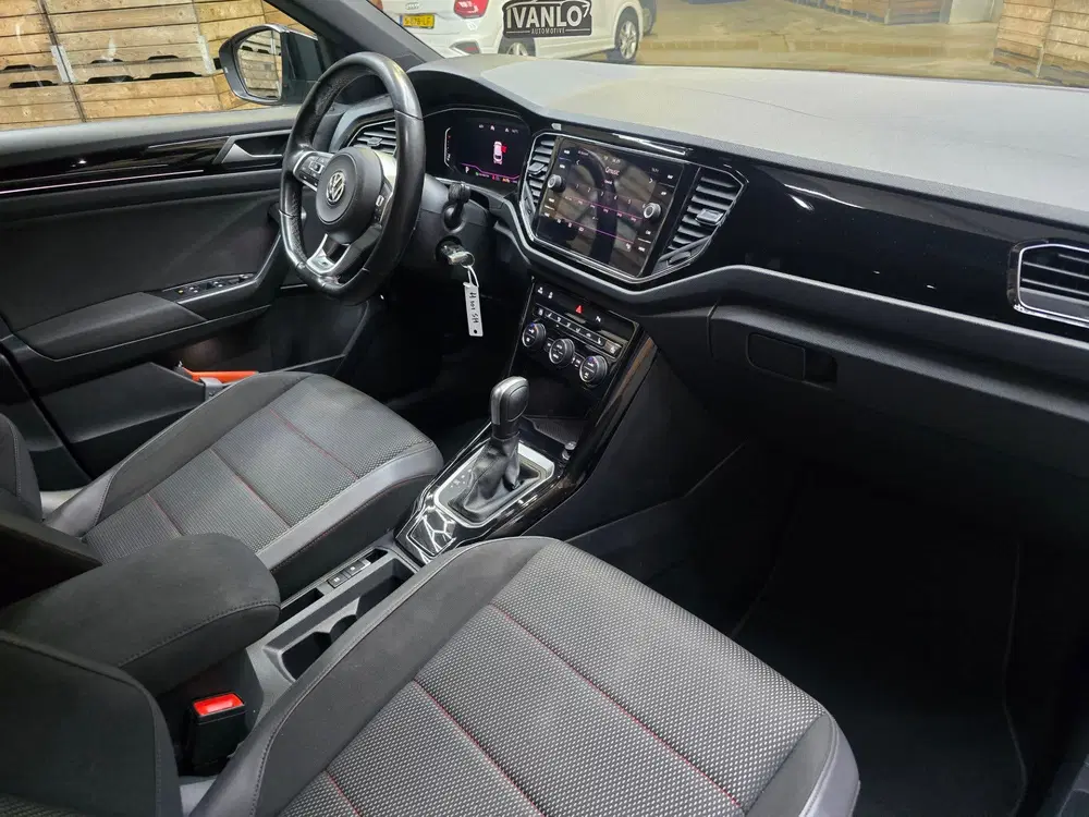 Volkswagen T-Roc 1.5 TSI Sport Navi VCP Clima Cruise Camera uit 2020, foto 8