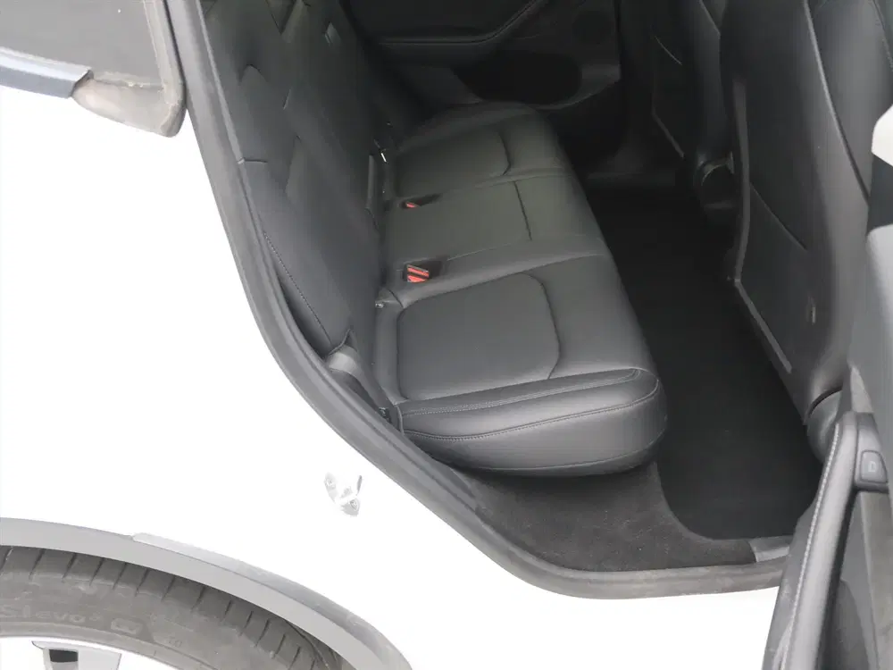 Tesla Model Y Long Range AWD 75kWh 351pk [ AMD RYZEN+AUT uit 2022, foto 13