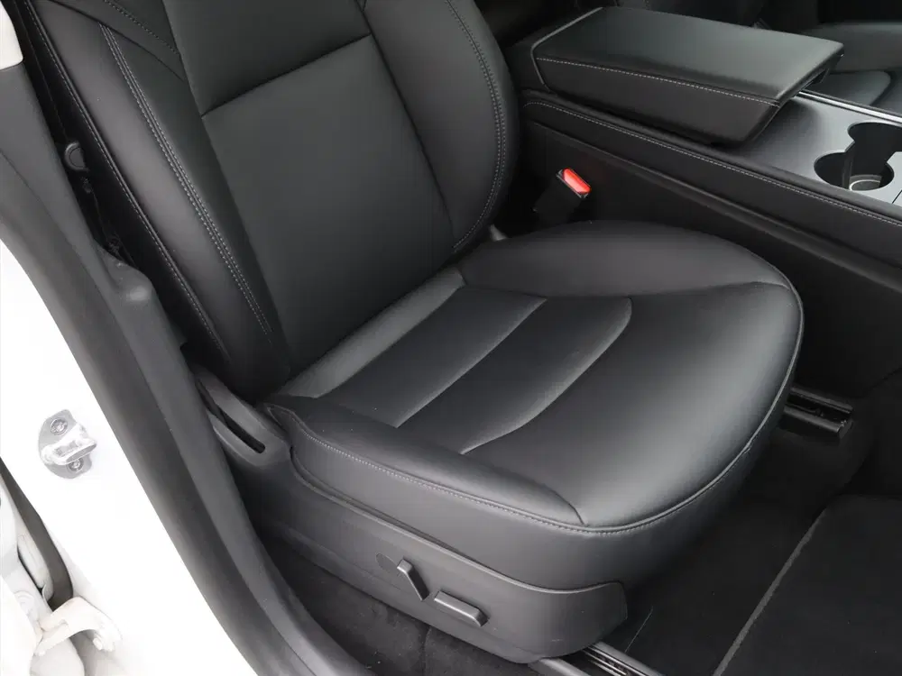 Tesla Model Y Long Range AWD 75kWh 351pk [ AMD RYZEN+AUT uit 2022, foto 15