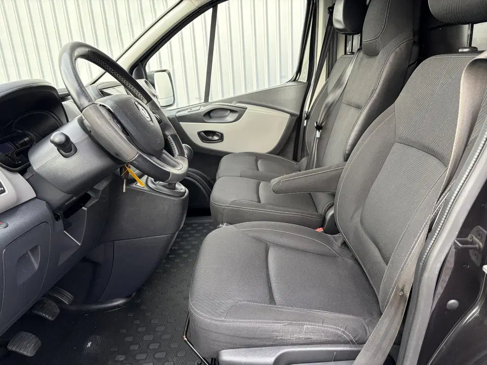 Renault Trafic 1.6 dCi L2H1 Luxe*3PERS*HAAK*CRUISE*A uit 2019, foto 14