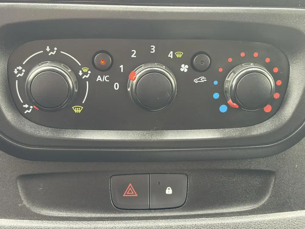 Renault Trafic 1.6 dCi L2H1 Luxe*3PERS*HAAK*CRUISE*A uit 2019, foto 9