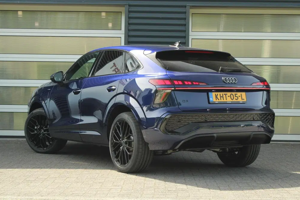 Audi Q3 1.5 e-hybrid 272pk S edition uit 2026, foto 11