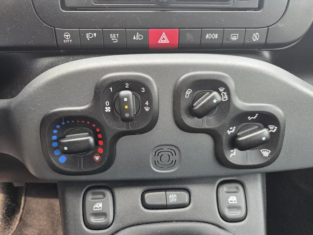 Fiat Panda 1.0 Hybrid City Life 5-ZITS uit 2023, foto 14