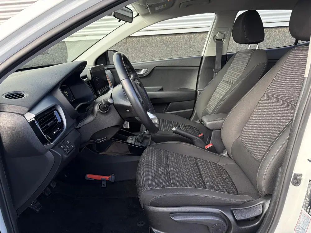 Kia Stonic 1.0 T-GDi MHEV DynamicLine NL-auto uit 2025, foto 9