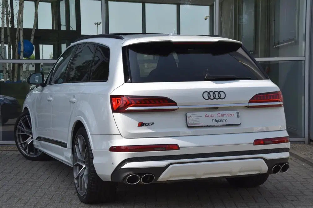 Audi SQ7 435PK uit 2019, foto 6
