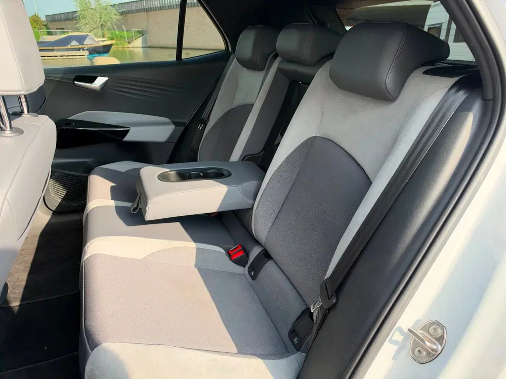 Volkswagen ID.3 First Max 58 kWh *PANODAK+LANE ASSIST+CAME uit 2020, foto 11