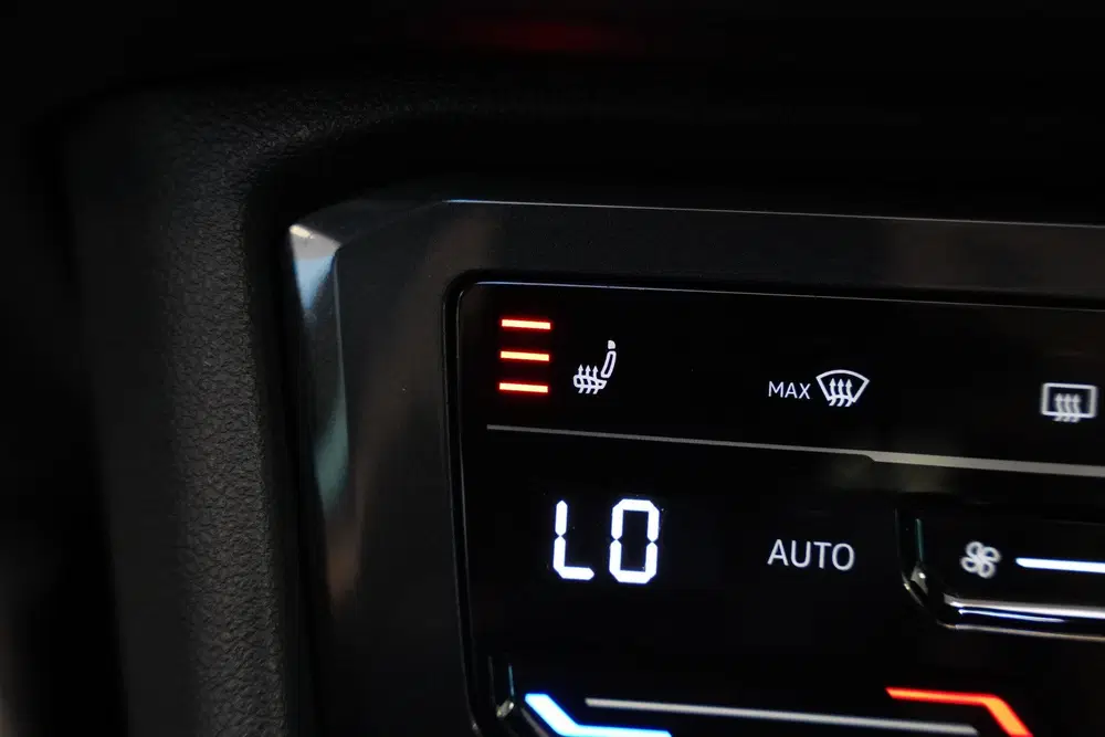 Volkswagen Tiguan 1.4 TSI eHybrid R-Line Business Panoramada uit 2024, foto 15