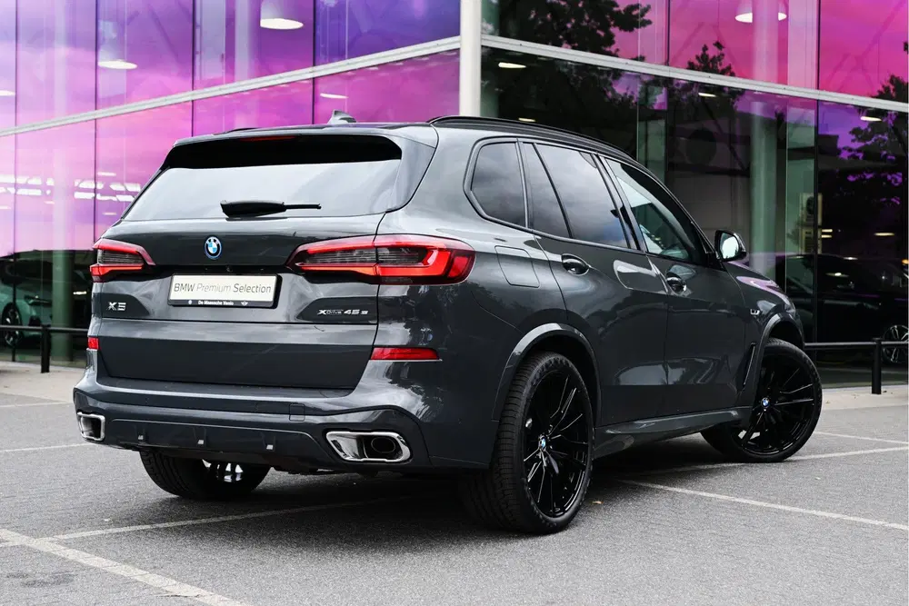 BMW X5 xDrive45e M Sport Automaat uit 2023, foto 2
