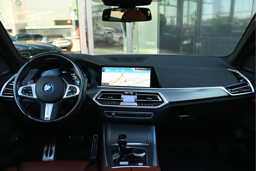 BMW X5 xDrive45e M Sport Automaat uit 2023, foto 3