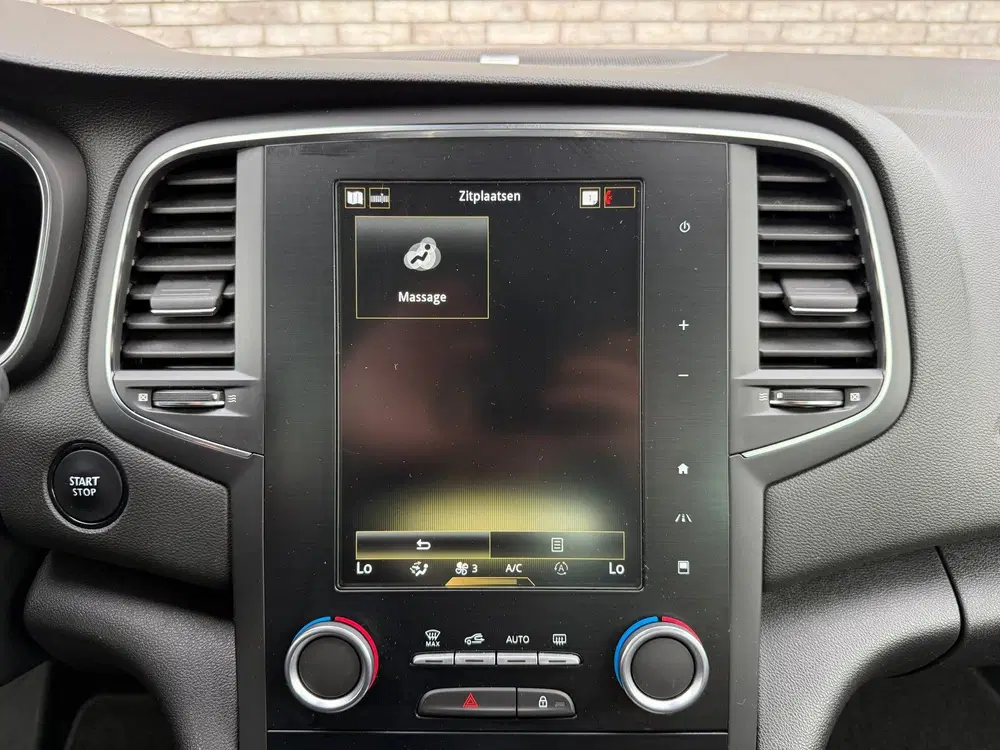 Renault Megane Mégane Estate 1.3 TCe Bose Massage uit 2019, foto 15