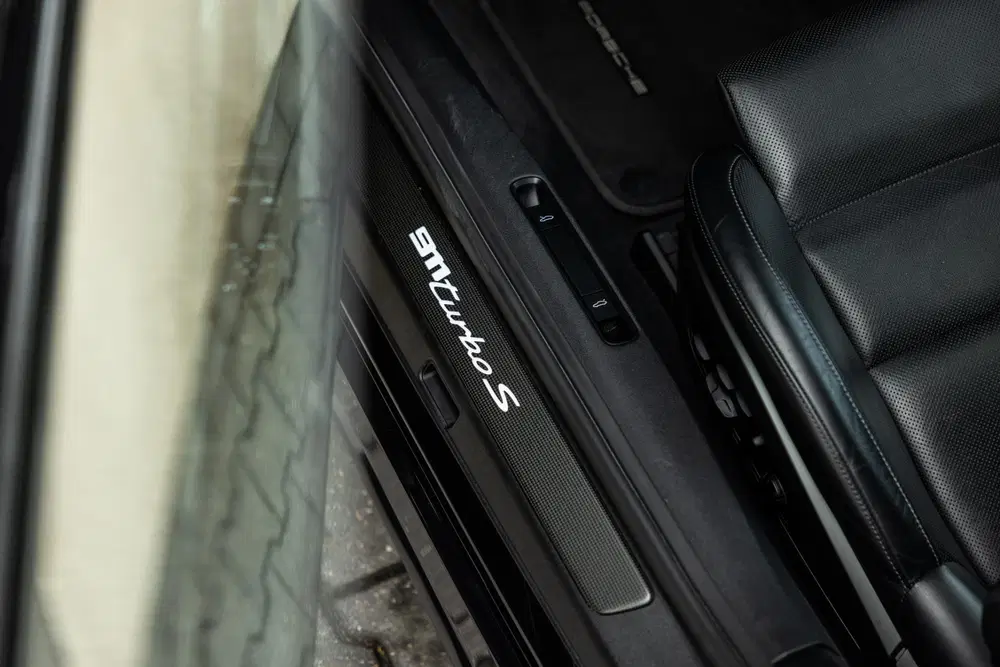 Porsche 911 992 3.8 Turbo S uit 2021, foto 11