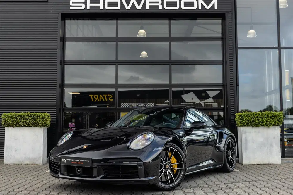 Porsche 911 992 3.8 Turbo S uit 2021, foto 2