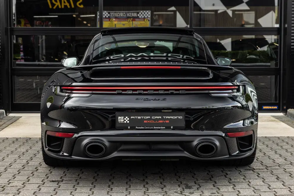 Porsche 911 992 3.8 Turbo S uit 2021, foto 6