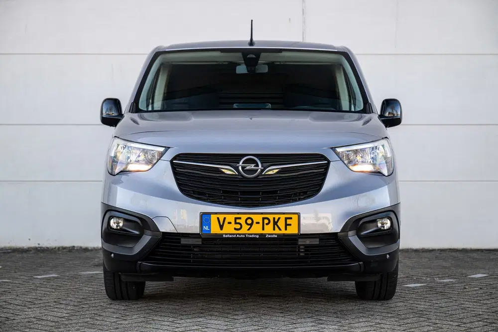 Opel Combo 1.2 Turbo 110pk L2 Innovation 2x Schuifdeu uit 2021, foto 5