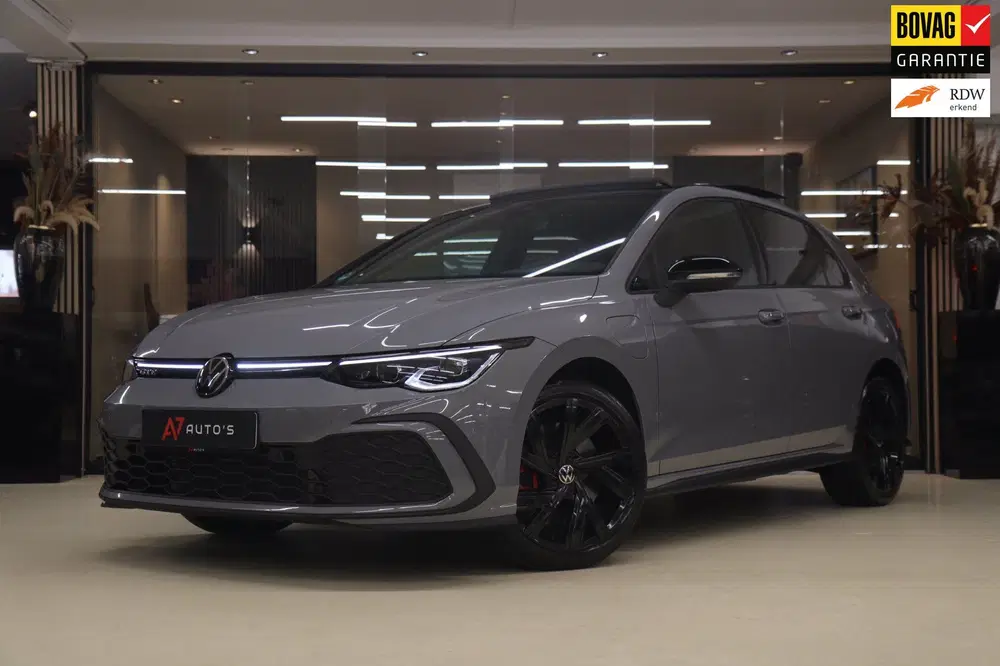 Volkswagen Golf 1.4 eHybrid GTE BLACKSTYLE uit 2022