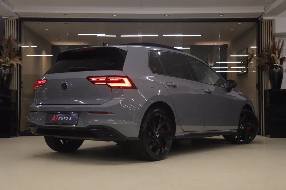 Volkswagen Golf 1.4 eHybrid GTE BLACKSTYLE uit 2022, foto 4