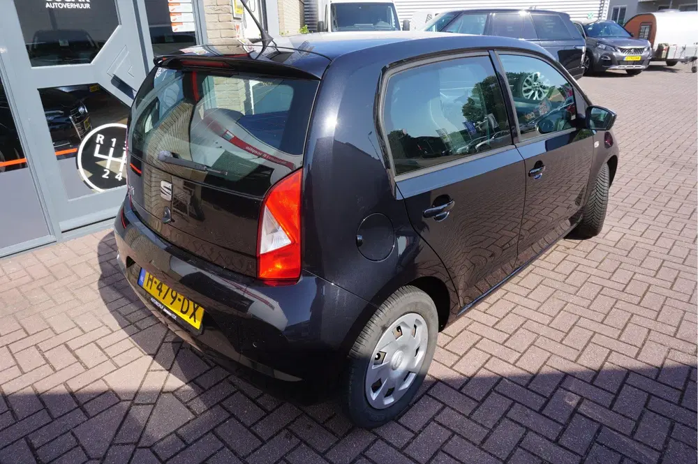 SEAT Mii 1.0I Style Intense (bj 2020) uit 2020, foto 2